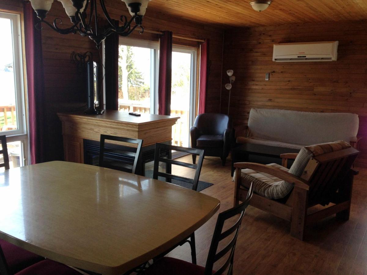 Merland Park Cottages And Motel Picton Exterior foto